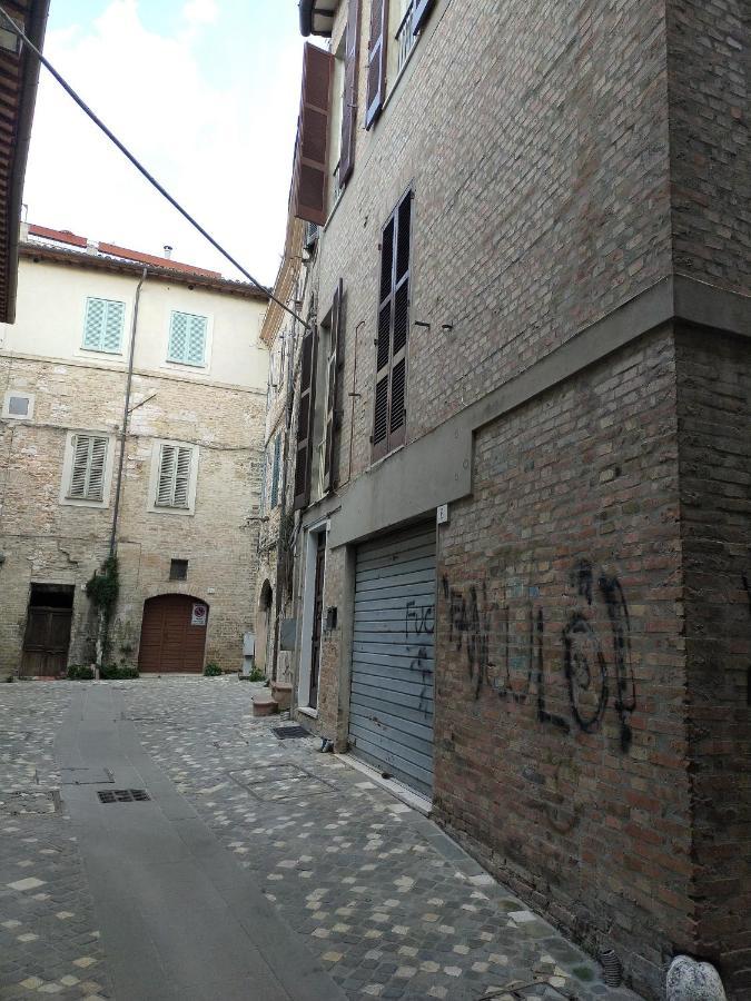 Traivicolidifoligno Hotel Exterior photo